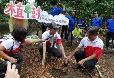 03植樹達人教如何種樹