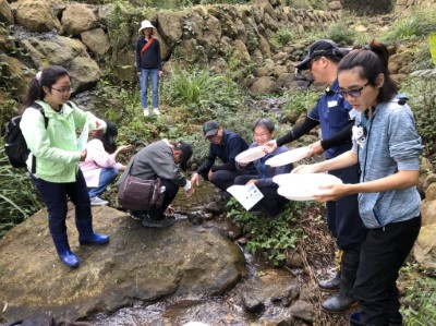 竹篙水溪水域生物觀察與操作