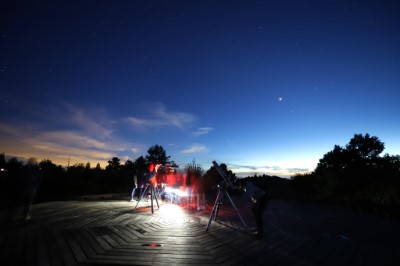 小笠原觀景平台具360度環景視野，尚未日落即可看到滿天繁星
