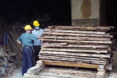 明昇木業製材作業