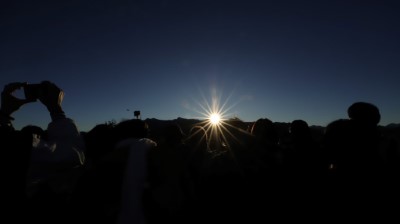 活動除夜間觀星，也包含搭小火車觀賞阿里山日出