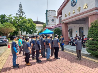 林業保育署嘉義分署9日邀集地方政府、保七總隊一同進行汛期漂流木清運查驗演練