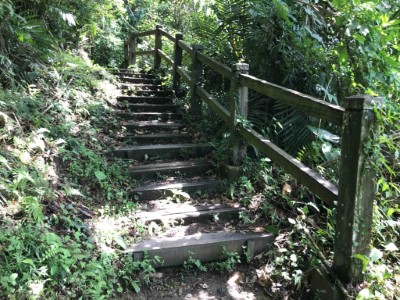 獨立山步道設施老舊
